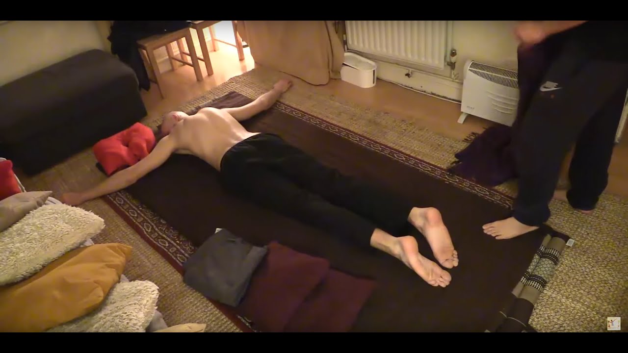 ASMR floor massage - Taoist Monk Scoliosis Treatment - Tao Chi Kai