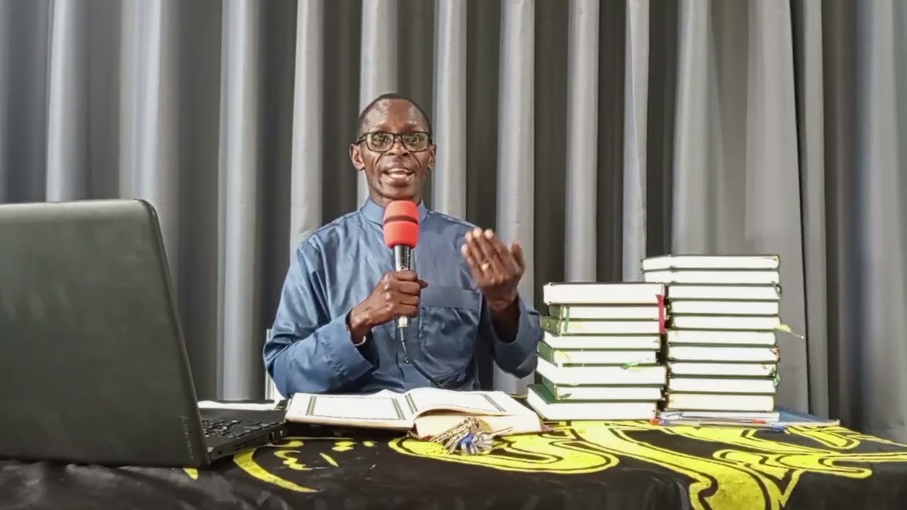 Gukosora Ak'ramu (Joshuwa) uvuga ko Islamu idaha umugore agaciro (muri Islam umugore ni umwami kazi)