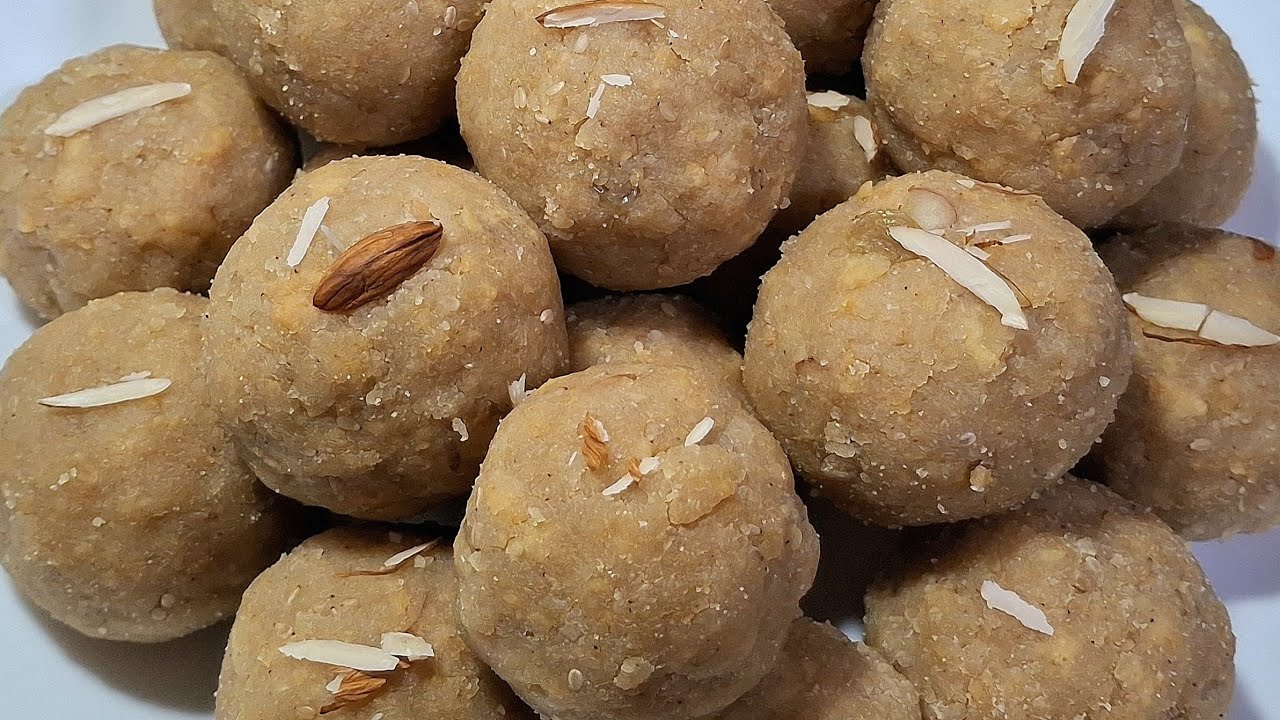 बिना चाशनी बनाएं चावल के आटे के लड्डू बहुत ही आसान तरीके से |Traditional Rice Flour Ladoo | 