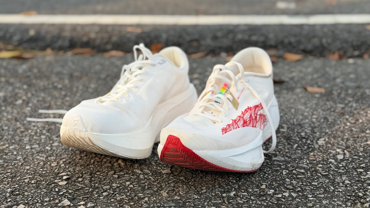 เบากับเบามาก วิ่งเทียบ ANTA C202 Zone2 VS Dynafish Xiaonion