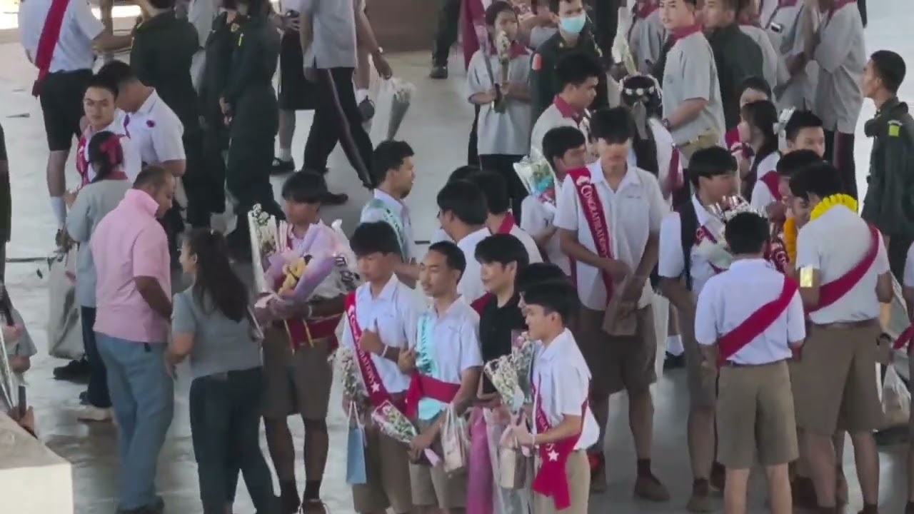 งานปัจฉิมนิเทศโรงเรียนวานรนิวาส#ลุงพลป้าแต๋นแฟมิลี่ #น้องน้ำมนต์