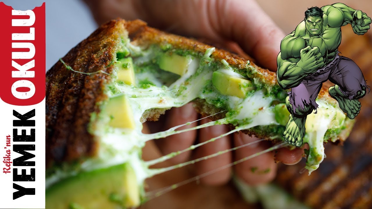 Pesto Soslu, Avokadolu Yeşil Tost Tarifi | Kahvaltı Tarifleri