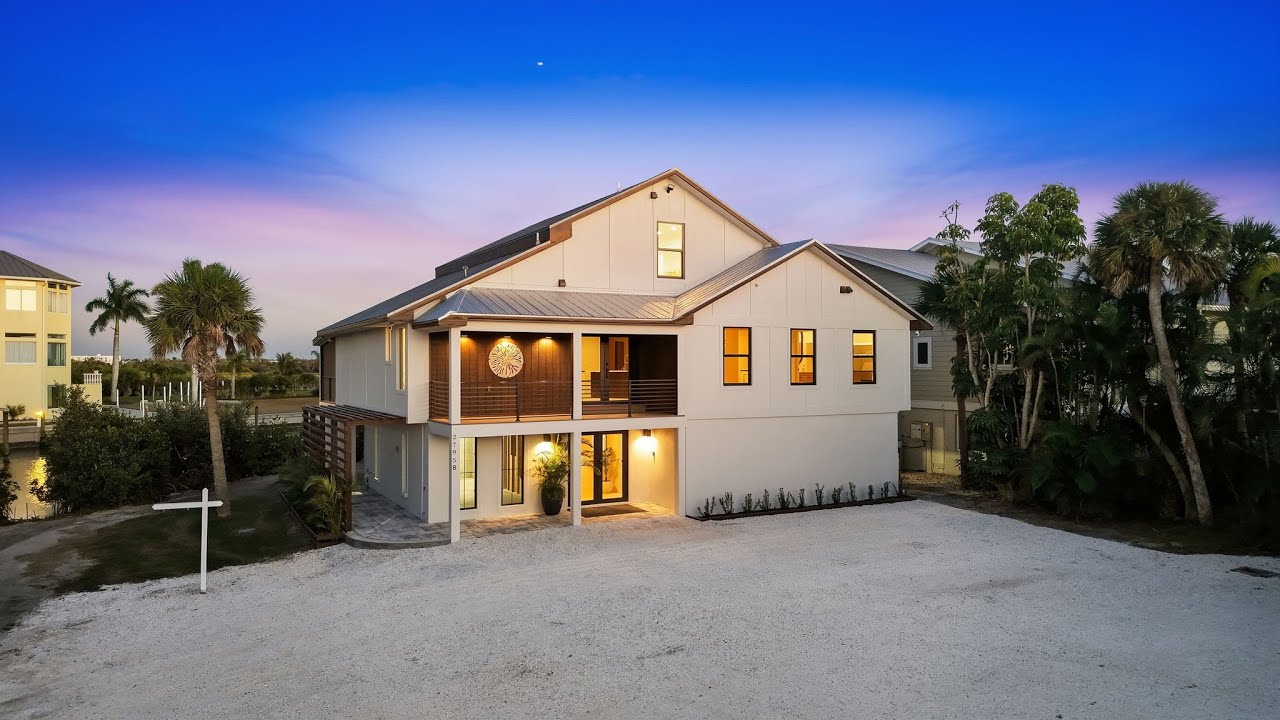 LUXURY BEACH LIVING ON MANASOTA KEY-Teezer video-2795 N Beach Rd Englewood Fl 34223