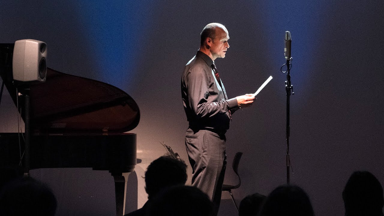 Alvin Lucier: I Am Sitting in a Room (1969) – Klangwerkstatt Berlin 2022