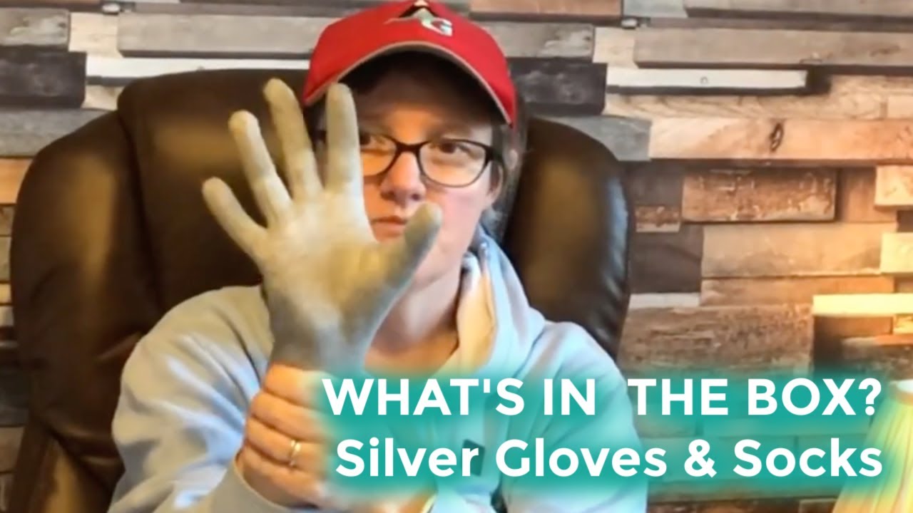 WHAT’S IN THE BOX? RAYNAUDS SOLUTION THAT ACTUALLY WORKS! Cold hands / Cold Feet #Winterhiking