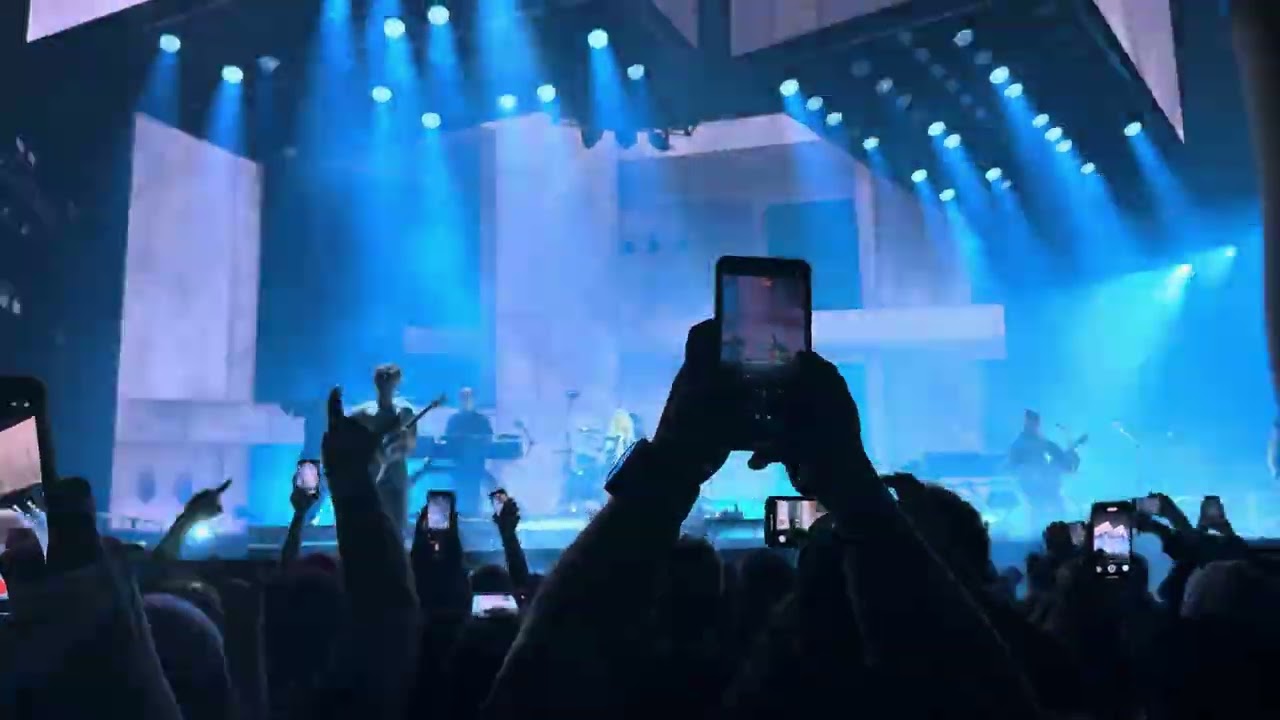 Linkin park-somewhere I belong live 5/1/25 from zero world tour. Grand Rapids, Michigan