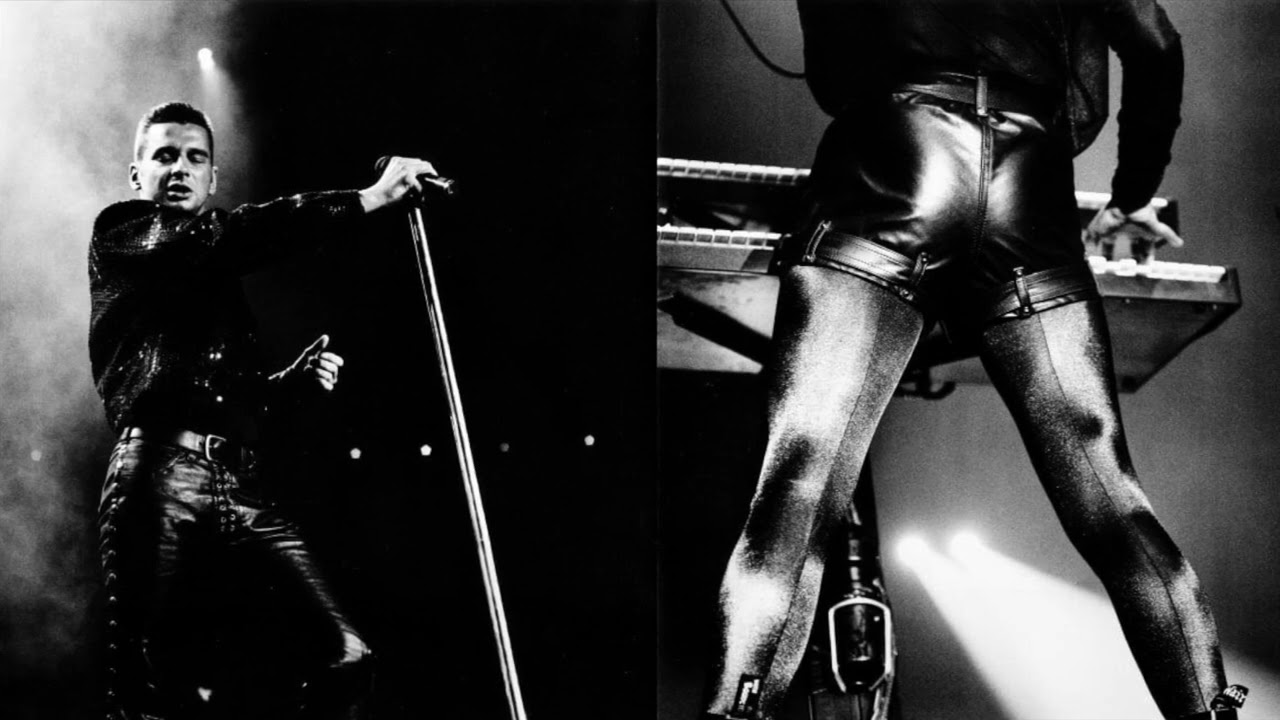 Depeche Mode - World In My Eyes (World Violation Tour Version)