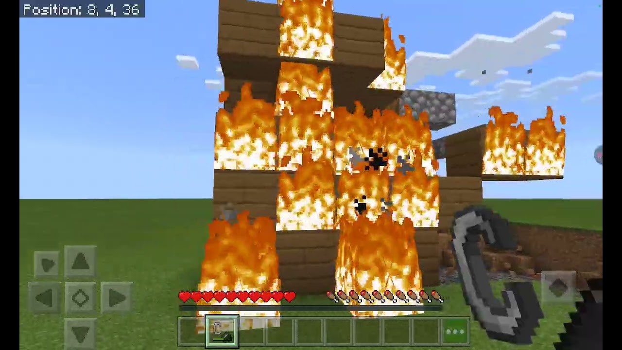 Я БУДУ СЛОМАТЬ СТАРЫЙ ДОМ В ДИНАМИТА В МАЙНКРАФТ | Миша Хазеев Minecraft