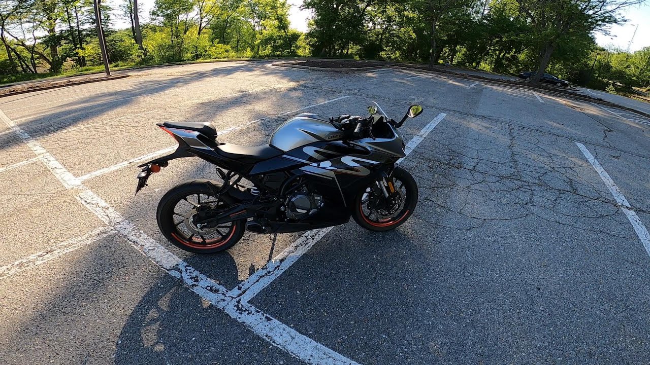 2023 CFMOTO 300SS Initial Review