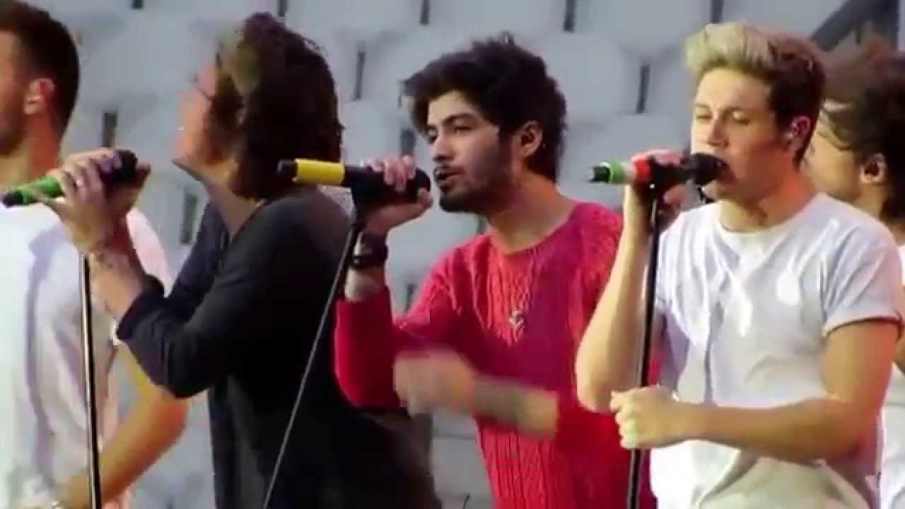 One direction - through the dark WWA tour -
