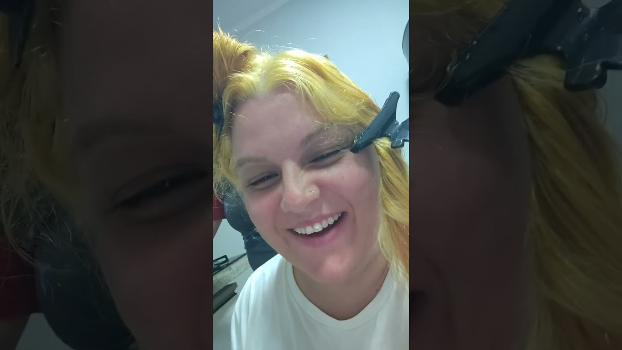 Descoloração global em casa - do cabelo preto ao loiro em 1 dia