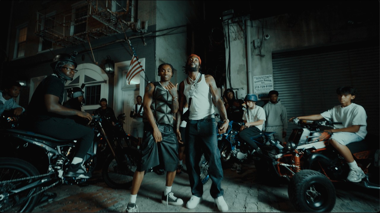 Surf7 &ndash; GOOSE COAT (Remix) (feat. Meek Mill) (Official Music Video)