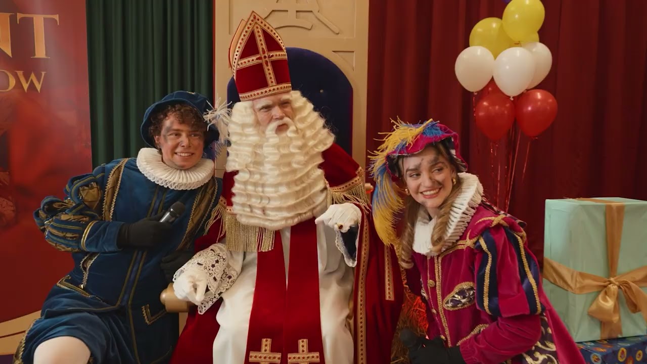 Sinterklaasshow huren op de zaak? Bekijk dan onze Giga Sint Show
