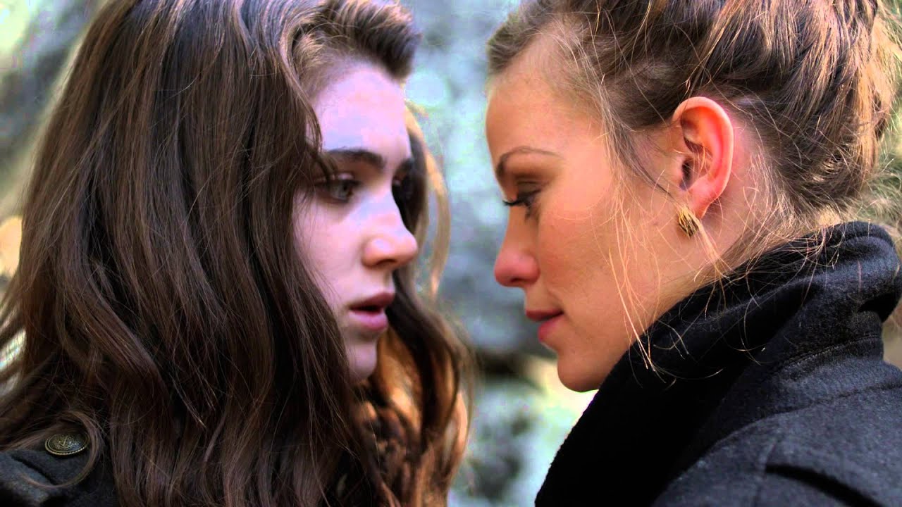 DON'T LOOK BACK - Movie Trailer