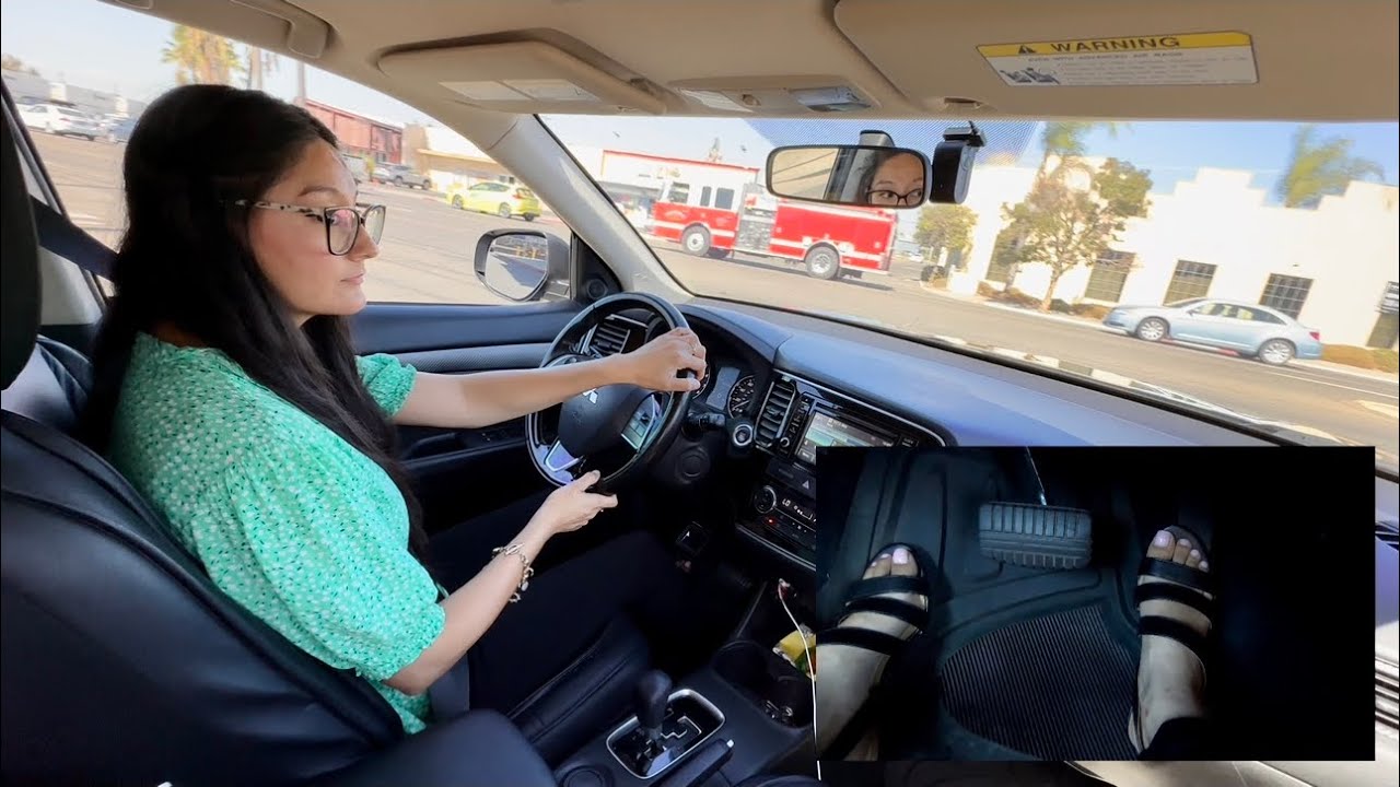 Getting coffee and a drive through parking lots| DRIVING WITH SAPPHIRE | PEDAL VIEW 🚙💨