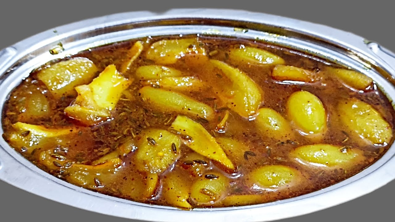 गर्मियों में खाने के स्वाद को बढ़ायेगा और गर्मी की लू से राहत देगा आम और अंगुर की लौंजी Kache Aam Ki