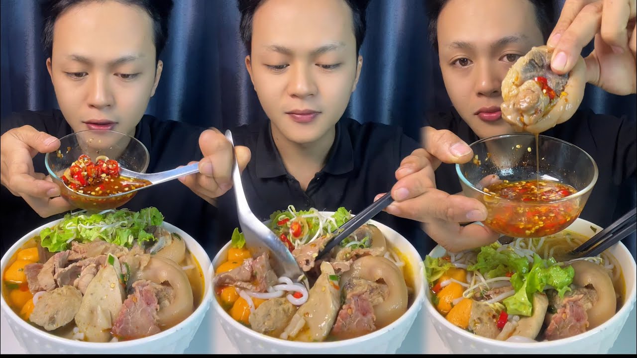 Mukbang bún bò topping giò phanh - Ăn Cùng Vương 