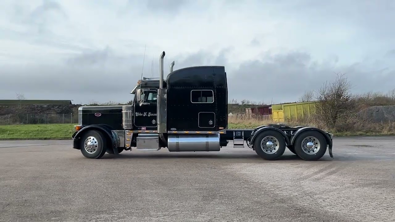 Peterbilt 379 EXT -  årgang 2003 til salg på www.fymasauctions.dk