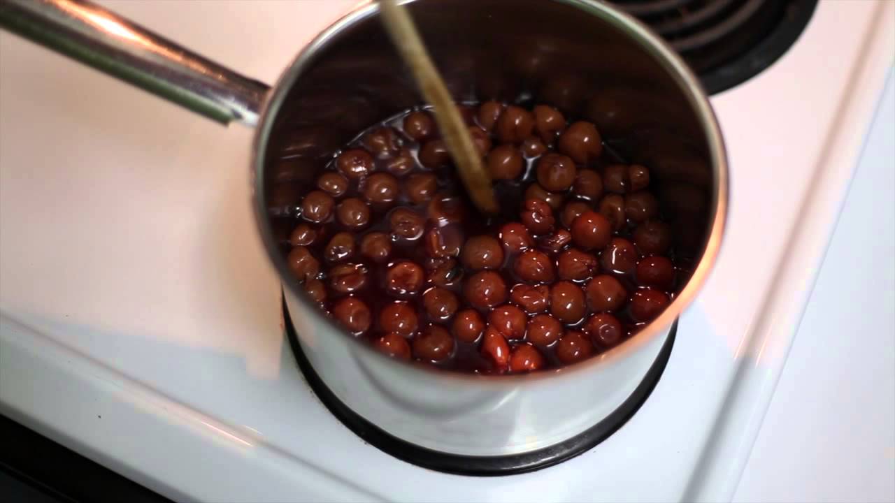 How To Make A Cherry Topping That's Perfect For Cheesecake
