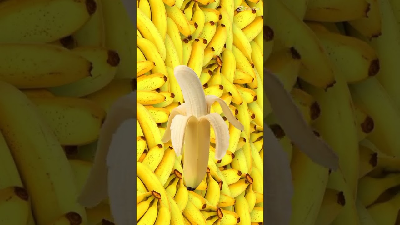 OMG!Cute girl in a Million Bananas #shorts #viral #cute #girl #trending #youtubeshort #fruitlovers