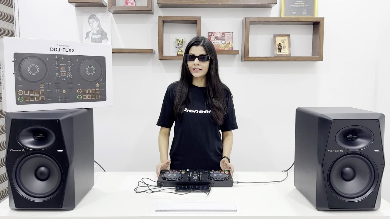 DJ Syrah Takes Over with DDJ-FLX2 | Alphatheta | 