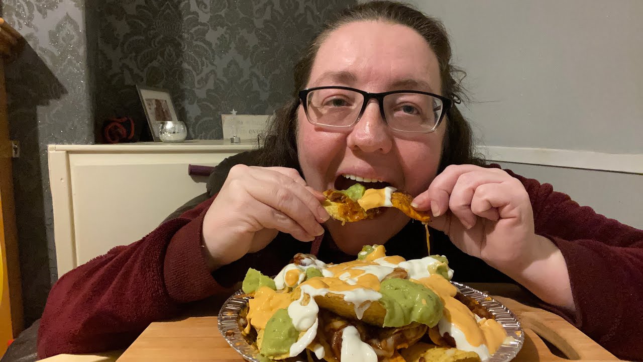Loaded Nachos Messy Eating #ukmukbang #mukbang #eatingshow