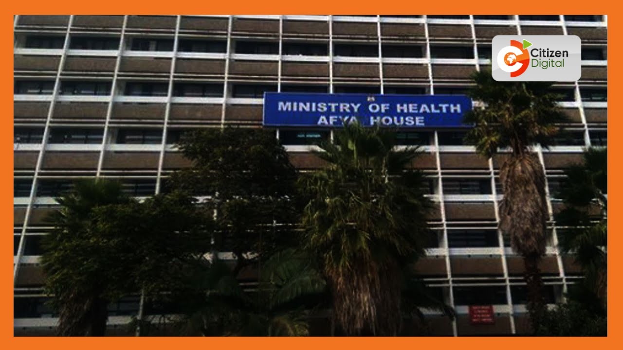 Intern doctors hold protests at Ministry of Health
