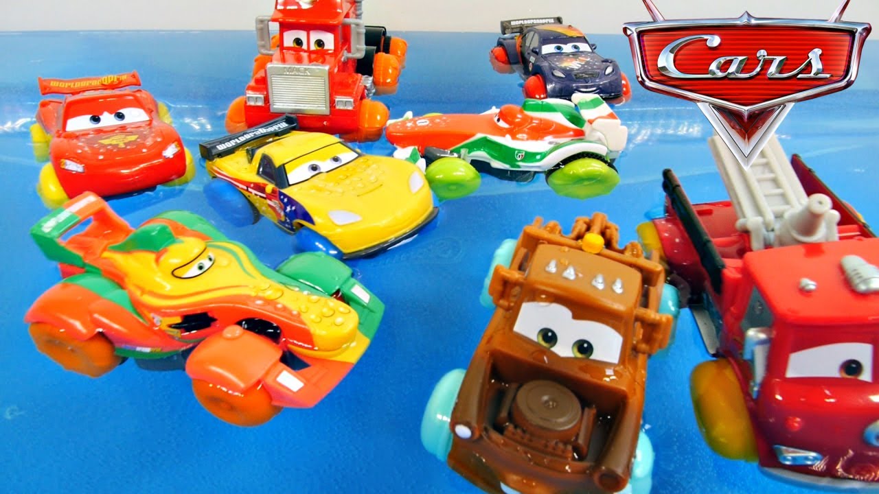 Disney CARS 2 Hydro Wheels Rip Clutchgoneski Water Racers Red Fire Truck Mack and Lightning McQueen