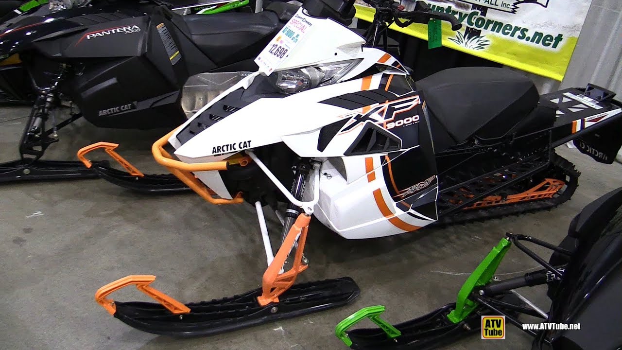 2015 Arctic Cat XF 9000 Limited Sled - Walkaround - 2017 Toronto Snowmobile ATV Show