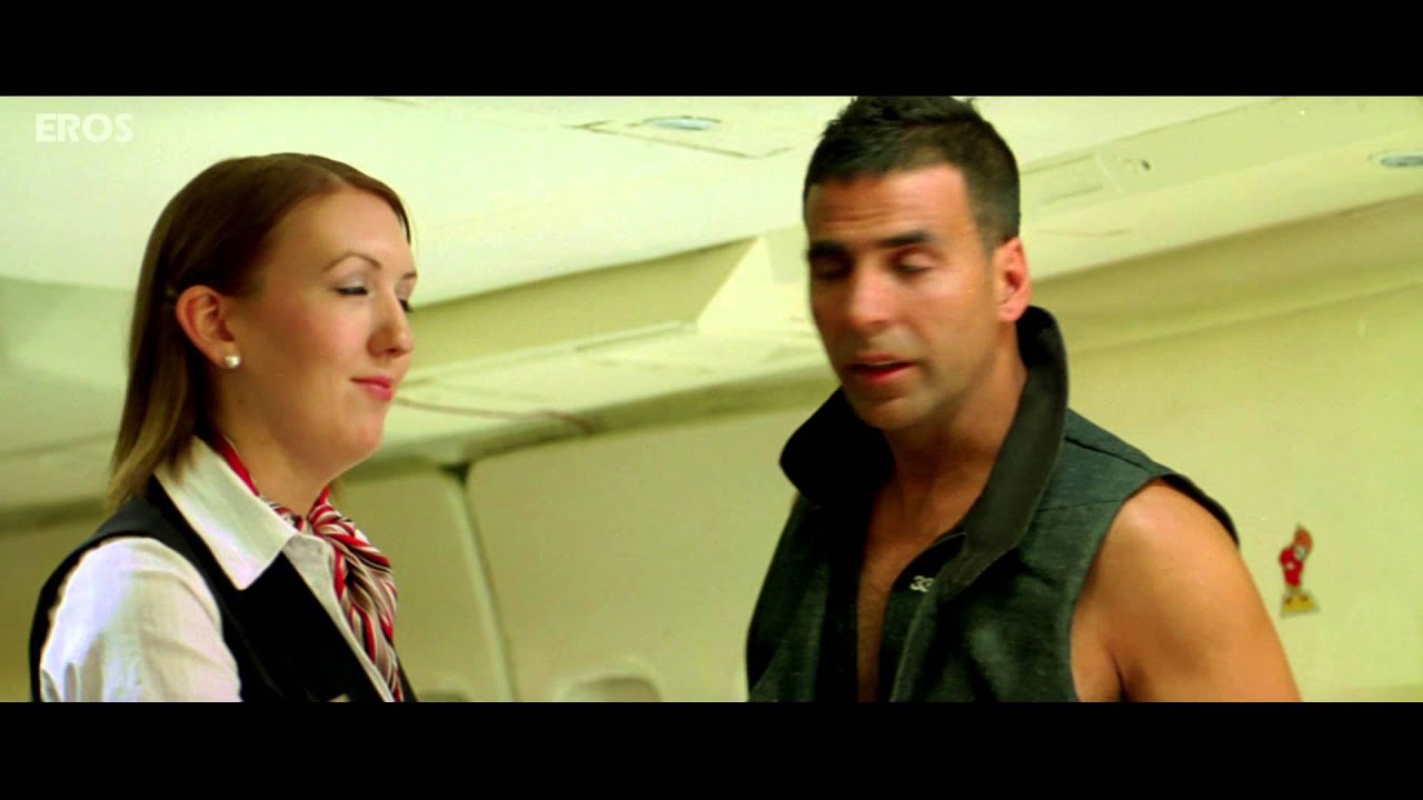 Akshay Kumar wants to get rid of Kareena Kapoor - Kambakkht Ishq