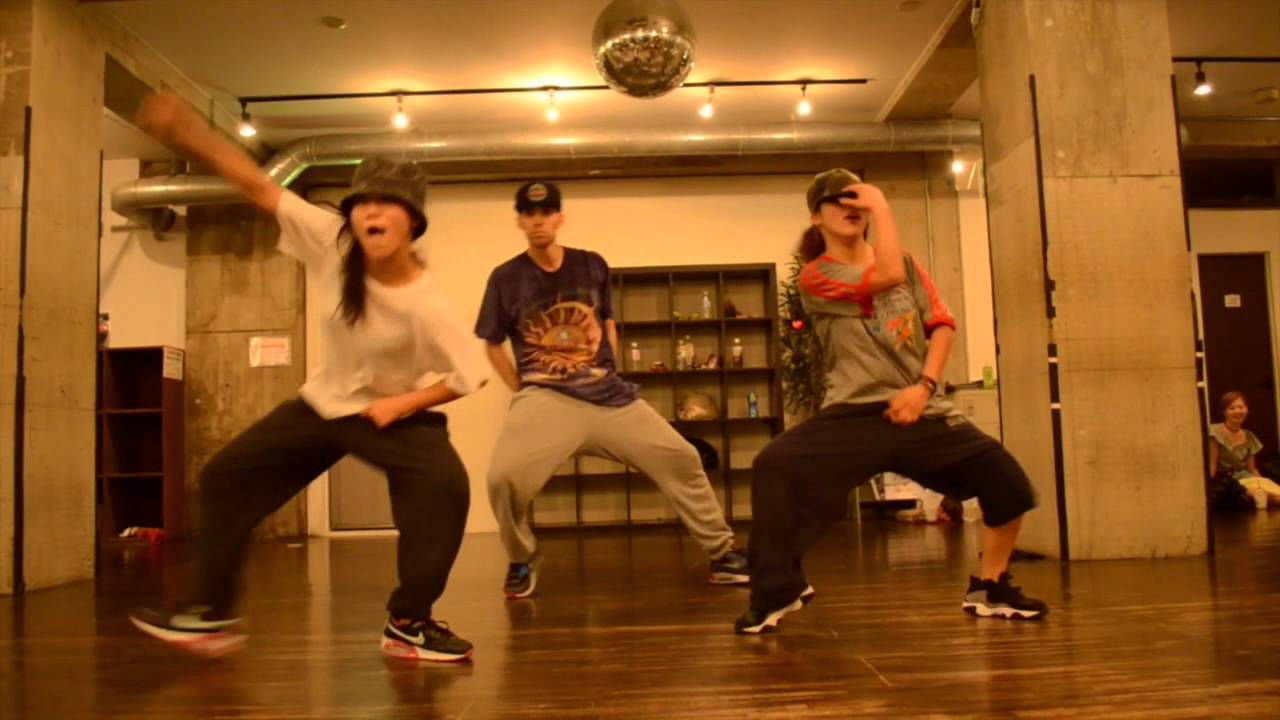 Triple Threat (with Timbaland)-Missy Elliot/ Choreography by Mana Ikeda and Momo Koyama