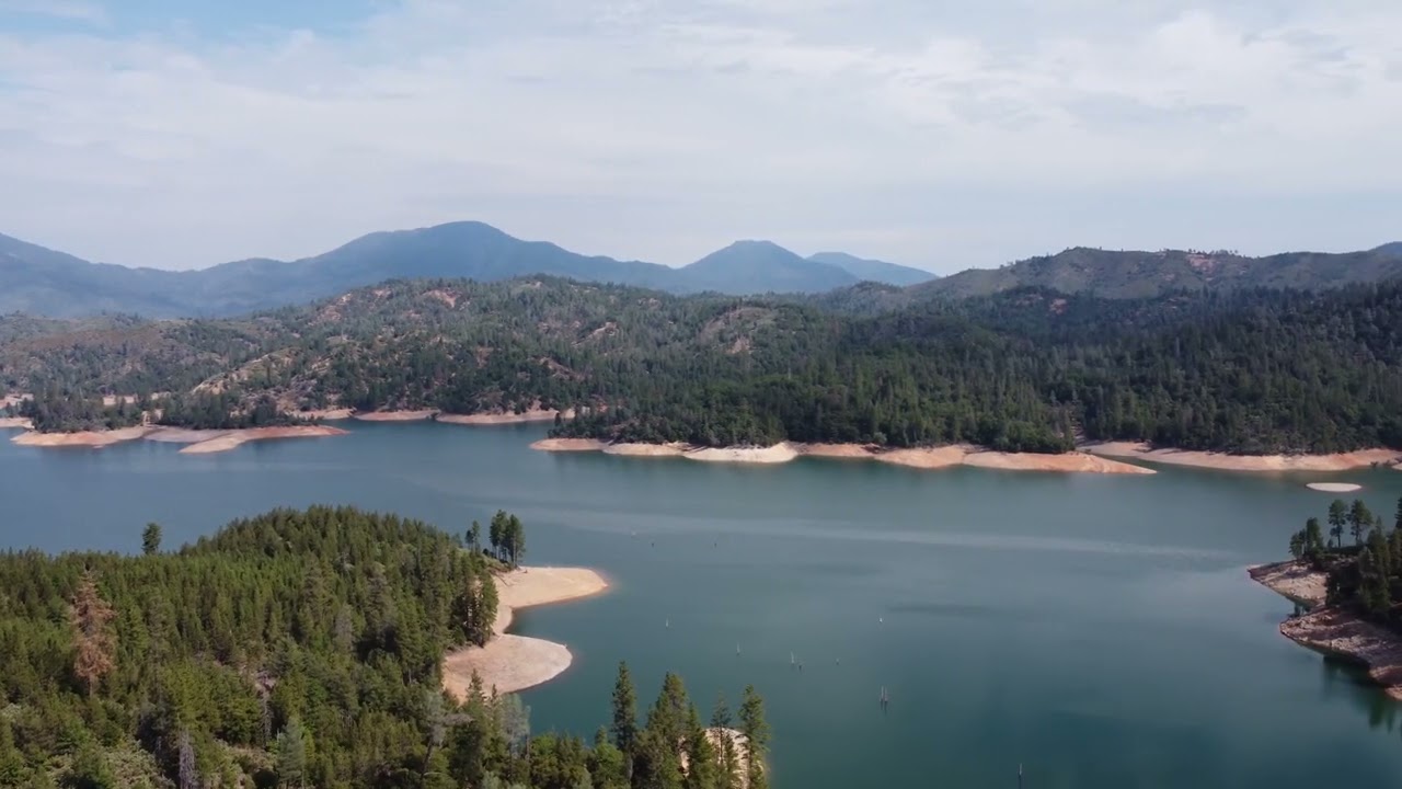 Quiet Morning on Blue Canyon off the Pit River Arm,  Shasta Lake CA, August 2023 - 4k drone video