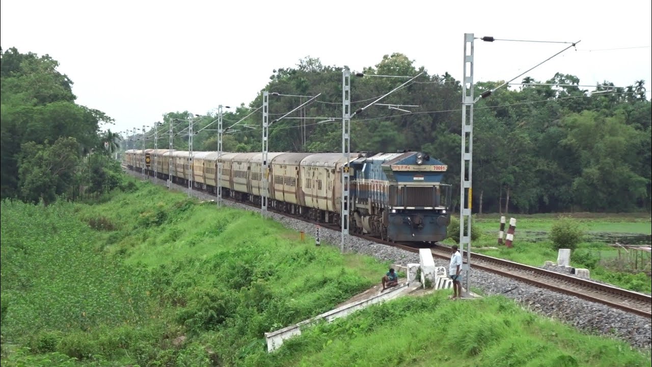 13176 Silchar-Sealdah KANCHANJUNGA Express Train