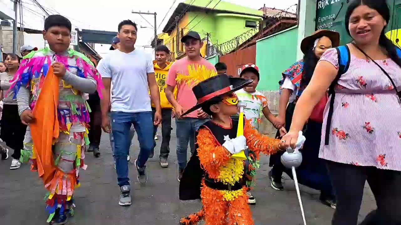 03 de mayo En San Miguel Dueñas 🥳✝️2025