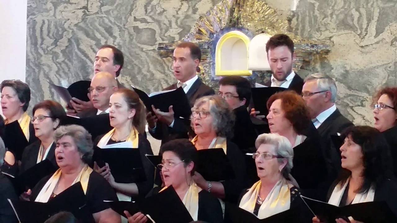 Coro de Avioso - M&atilde;e de Miseric&oacute;dia- Pe Cartageno