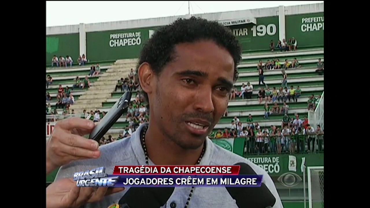Jogadores que não foram para Colômbia crêem em milagres