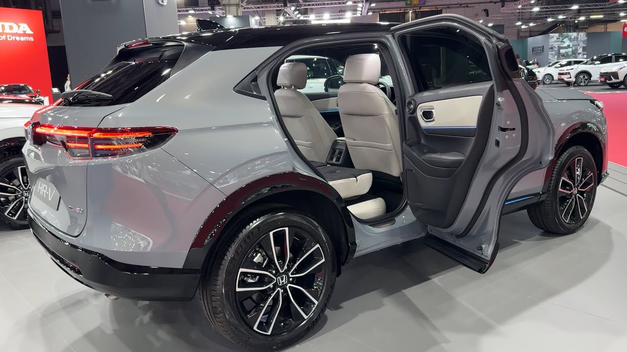 HONDA HR-V FACELIFT 2025 - glass panoramic ROOF, PRACTICALITY & MAGIC SEATS demonstration
