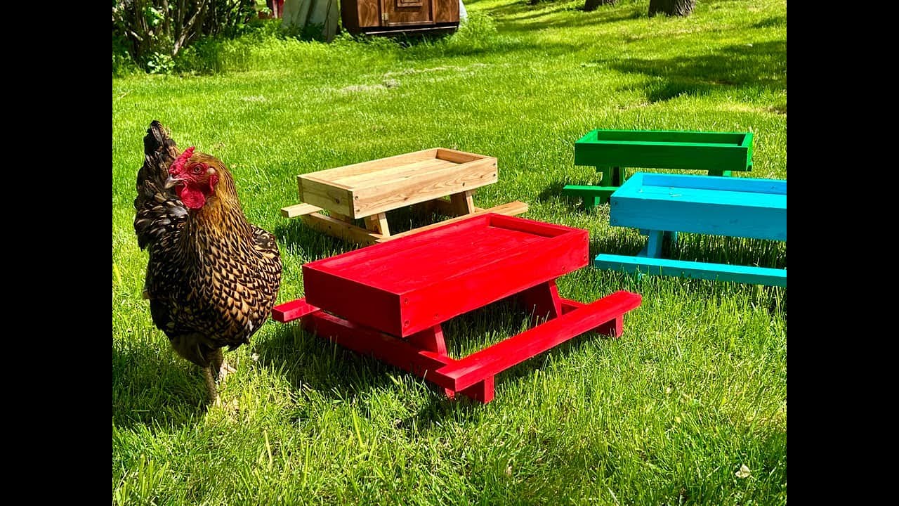 How I built my version of a Chick-Nic Table