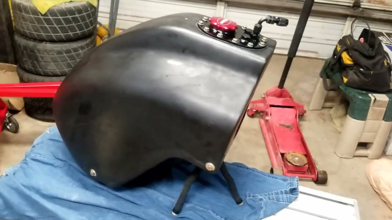 Fuel Forward Fuel Cell Assembly