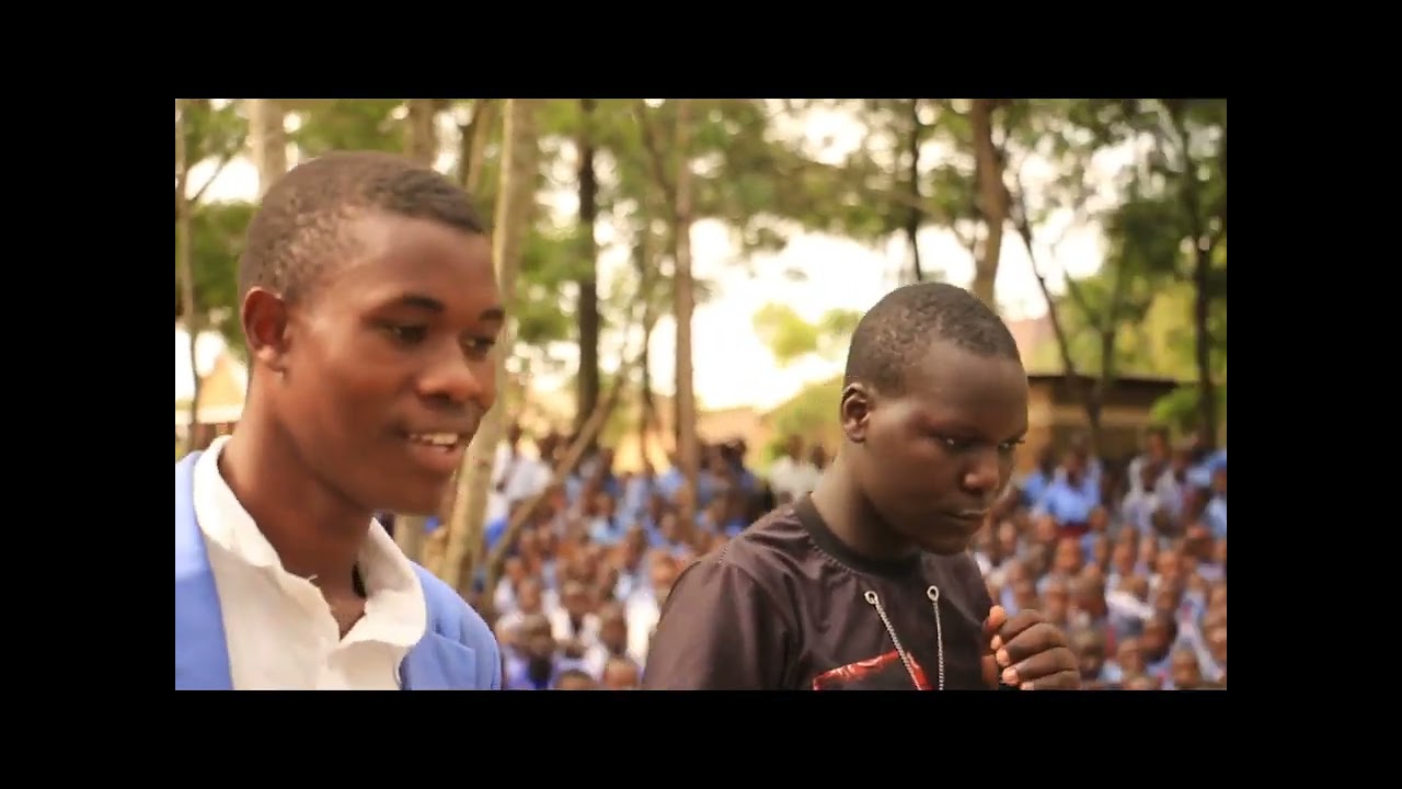 IKINAMICO: AMATWI Y'IHENE YUMVA AHIYE IRIMO MITSUTSU NA COMEDY