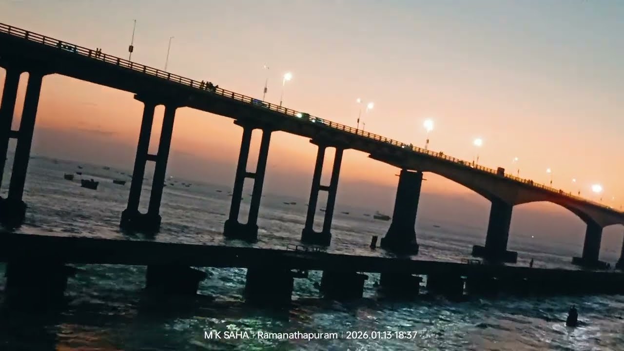 Pamban bridge Night view #balurghat #pambanbridge #kannyakumari #tamilnadu #ramaswaram #indrailways 