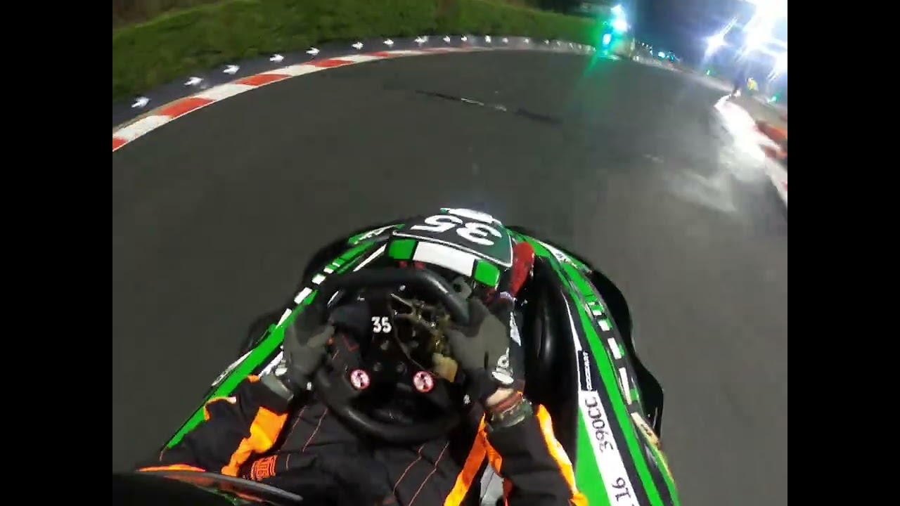 Última carrera 2025. Ociokart Gueñes. Qualy  P1 /P14. Final P1 . Pista bastante humeda y divertida. 