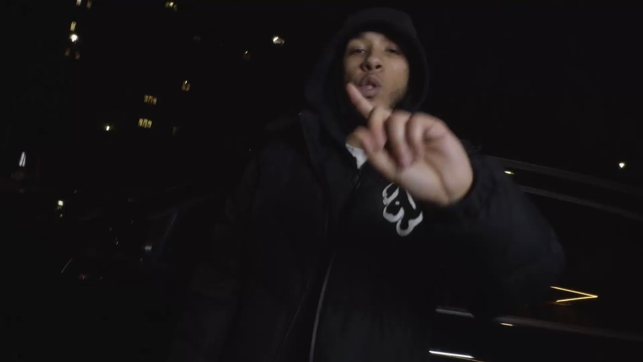 SAVF1YSTR8 - COLD WORLD (OFFICIAL MUSIC VIDEO)
