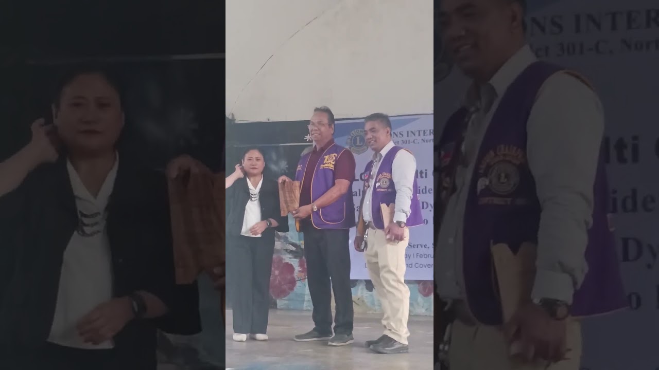 Our President in Adivay Cordillera Lions Club give tokens of Appreciations