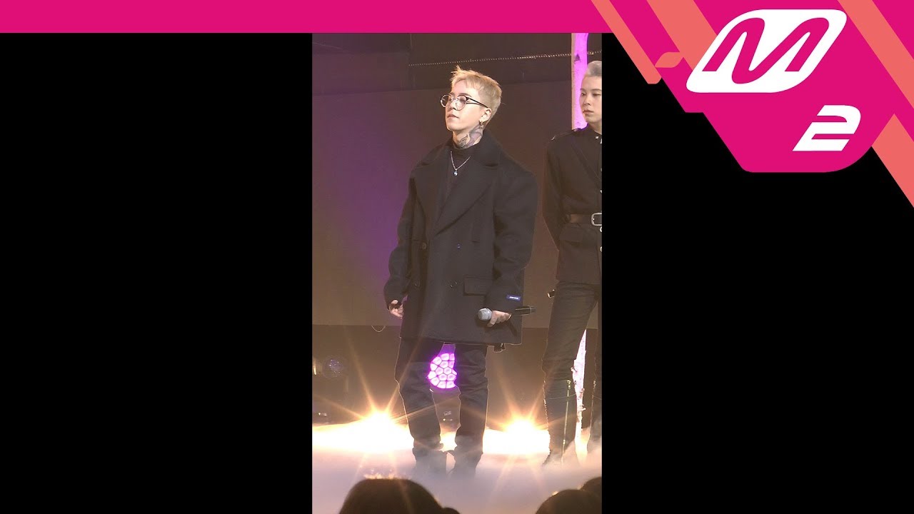 [MPD직캠] 블락비 태일 직캠 '떠나지마요(Don't Leave)' (Block B TAEIL FanCam) | @MCOUNTDOWN_2018.1.11