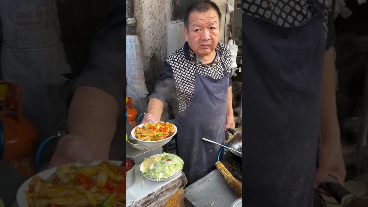 China's Most Popular Street Noodles #shorts