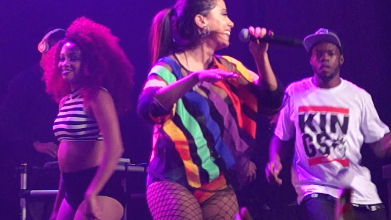 Anitta Medley Funk (Flexx Club)