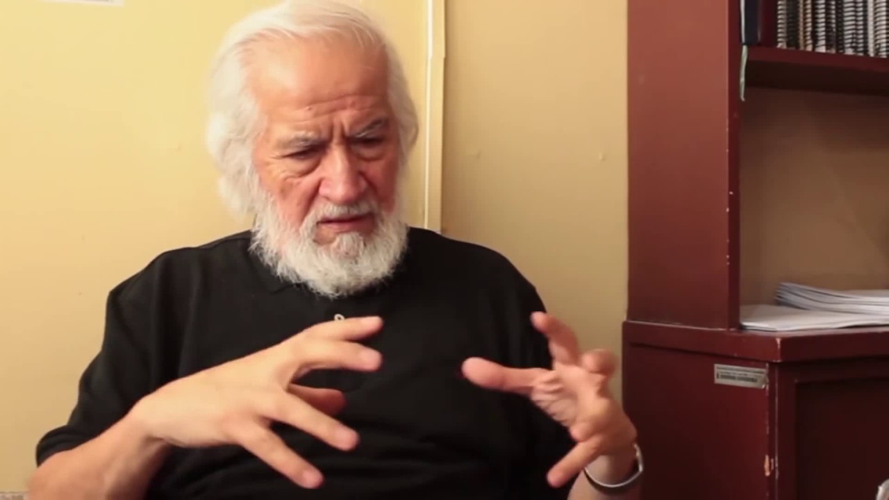 Gabriel Salazar explica brevemente la g&eacute;nesis del negocio forestal