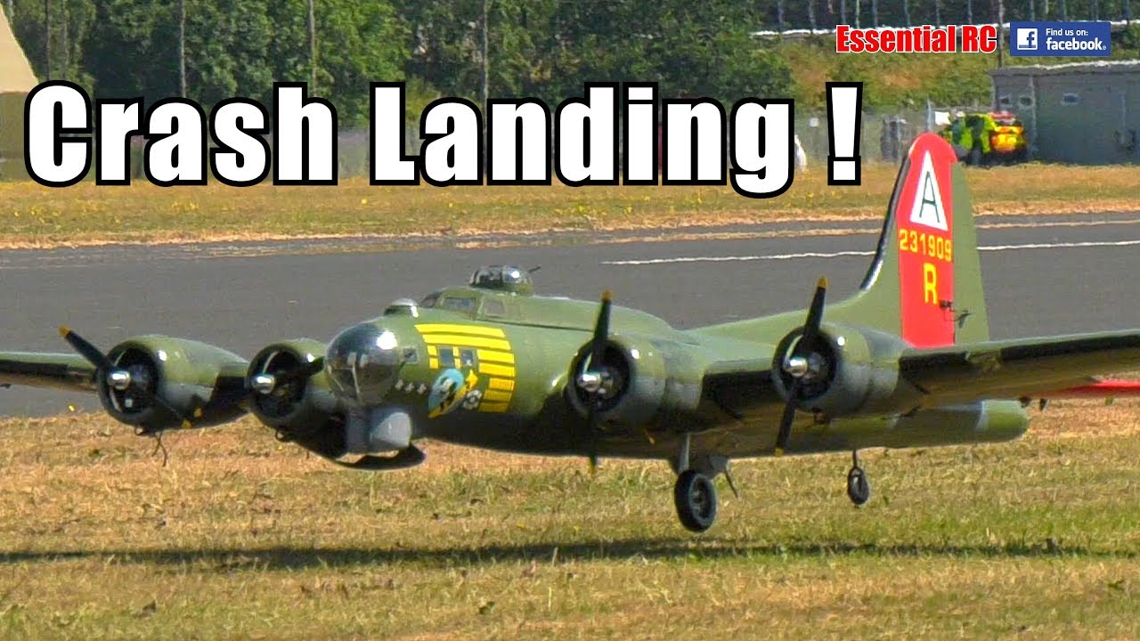 Boeing B-17 Flying Fortress CRASH LANDING