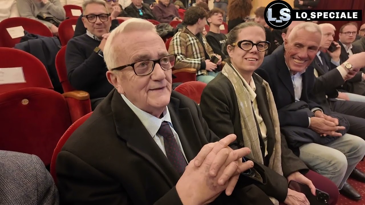 Borghezio a Sanremo loda Vannacci: 